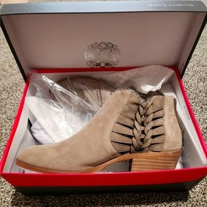 NWT Vince Camuto Booties